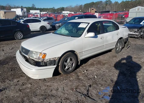 1998 Toyota Avalon Xl from USA, damaged, VIN 4T1BF18B2WU248184